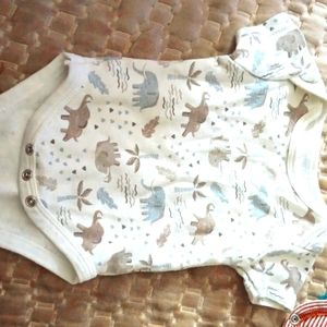 Baby onsie